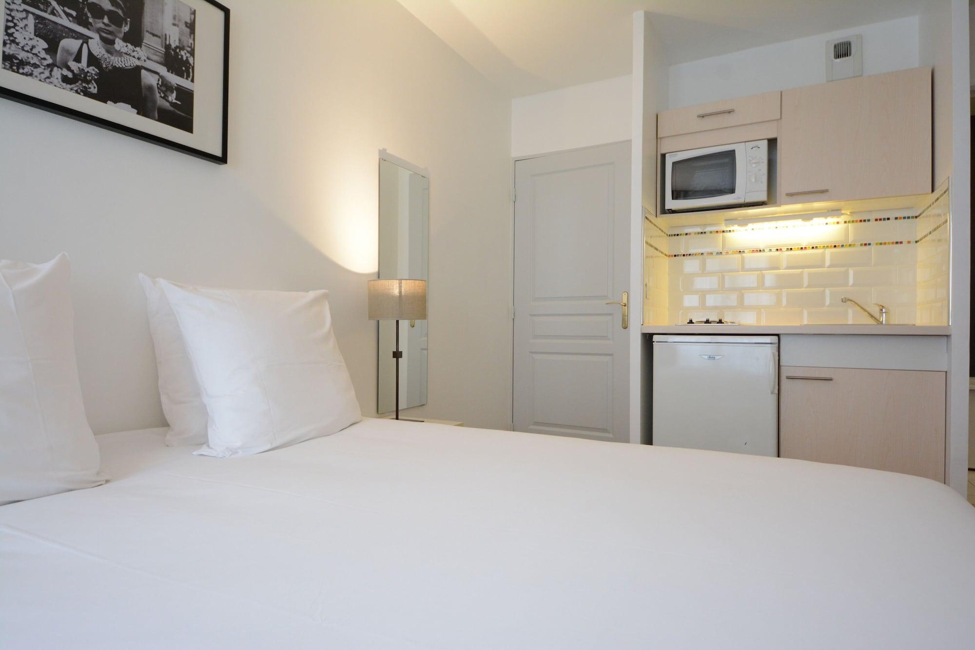 Hotel Cerise Chatou Εξωτερικό φωτογραφία