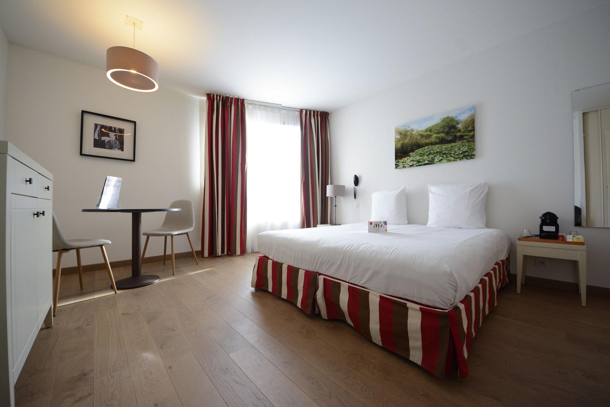 Hotel Cerise Chatou Εξωτερικό φωτογραφία