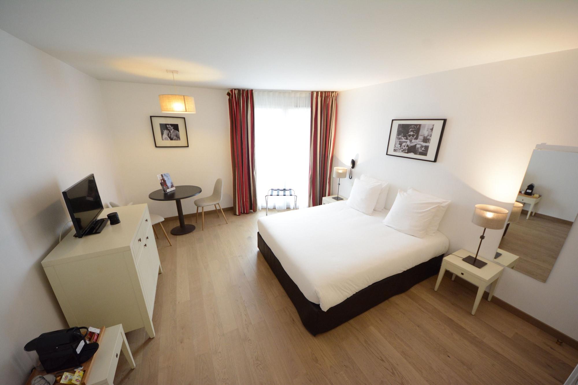 Hotel Cerise Chatou Εξωτερικό φωτογραφία