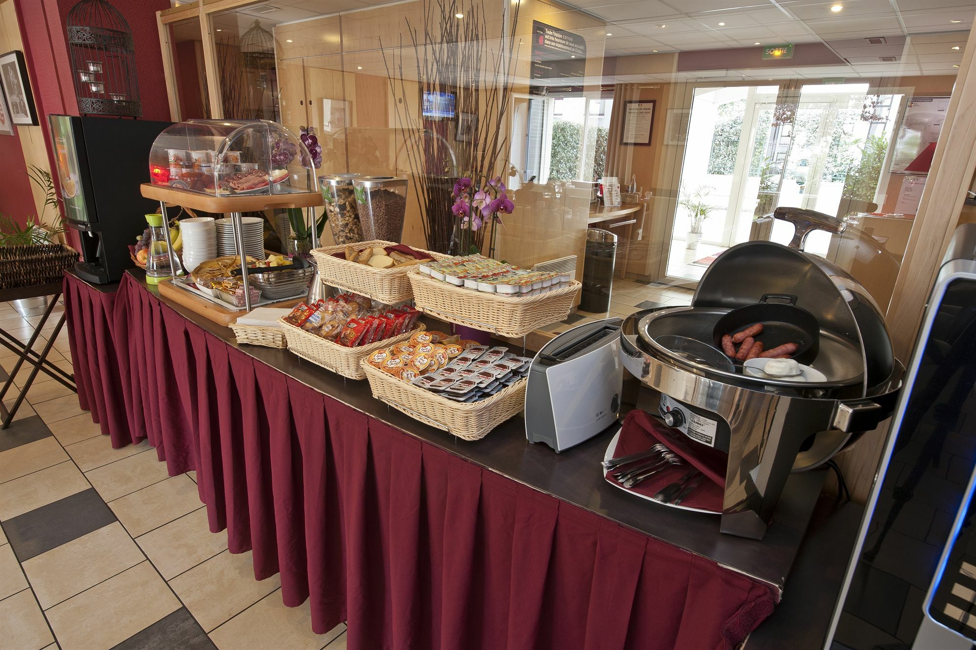 Hotel Cerise Chatou Εξωτερικό φωτογραφία
